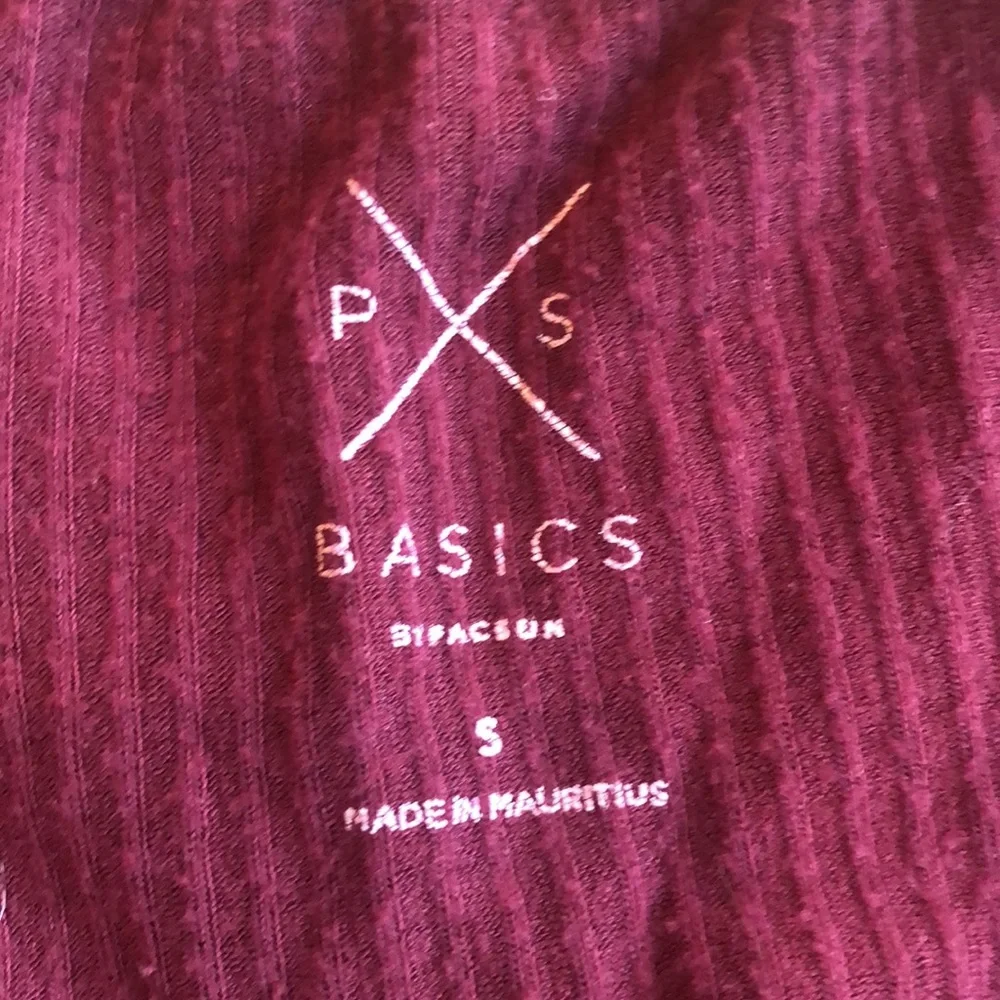 PacSun maroon longsleeve basic top - Picture 4 of 4